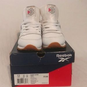 Girls White Leather Reebok Classic Size 13y. Gently Worn